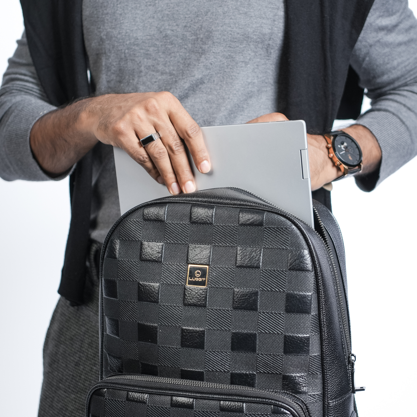 LUGGIT-BioShield Lifestyle Backpack With Advance Fingerprint-unlocking system
