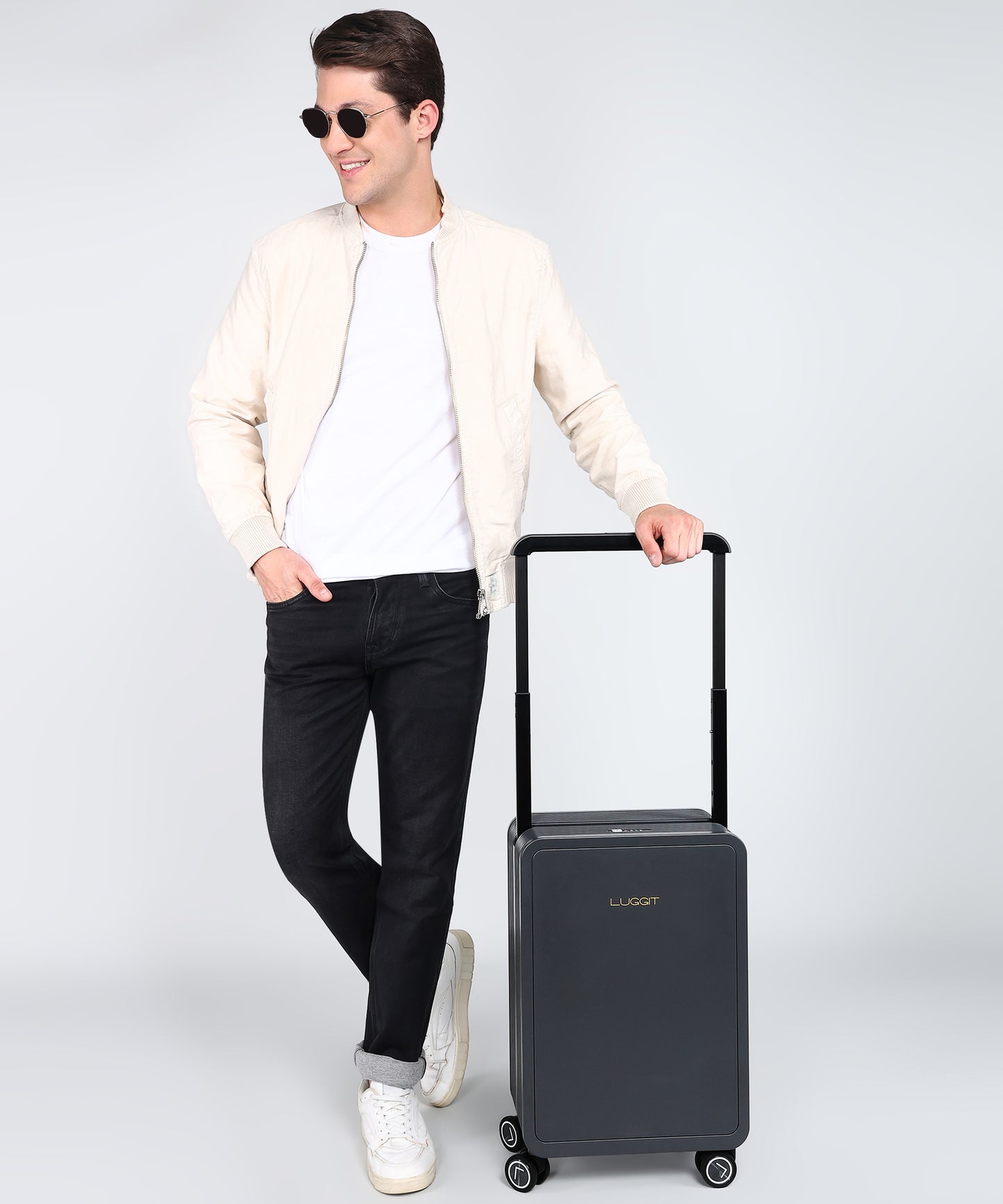 LUGGIT - Premium Executive-Black-20" Cabin Travel bag