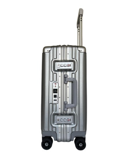 LUGGIT Smart "Pro MAX" Finger Print Unlock - With Triple Protection Silver