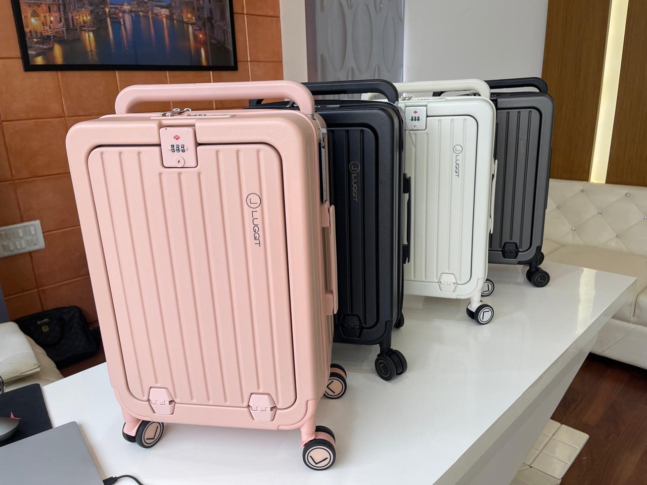 LUGGIT SFO -Cabin Trolley Bag , Front Opening