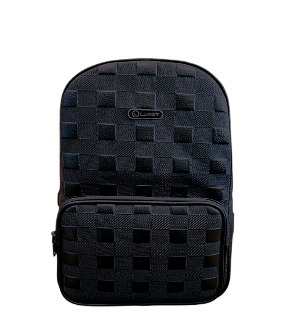 LUGGIT-BioShield-Pro Lifestyle-2411 Biometric Laptop Backpack