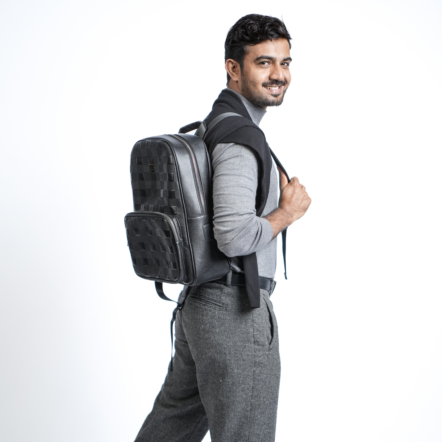 LUGGIT-BioShield Lifestyle  Backpack With Advance Fingerprint-unlocking system