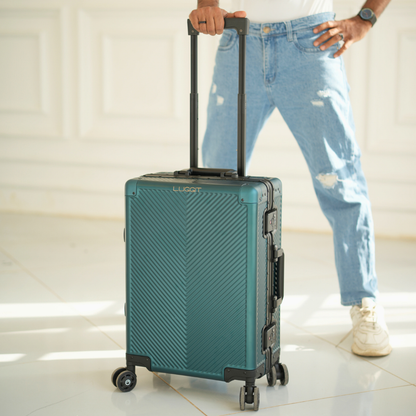 LUGGIT - Sovereign Circle Full Metal Aluminium Body & Frame - Cabin Luggage -Green