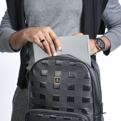 LUGGIT-BioShield Lifestyle  Backpack With Advance Fingerprint-unlocking system