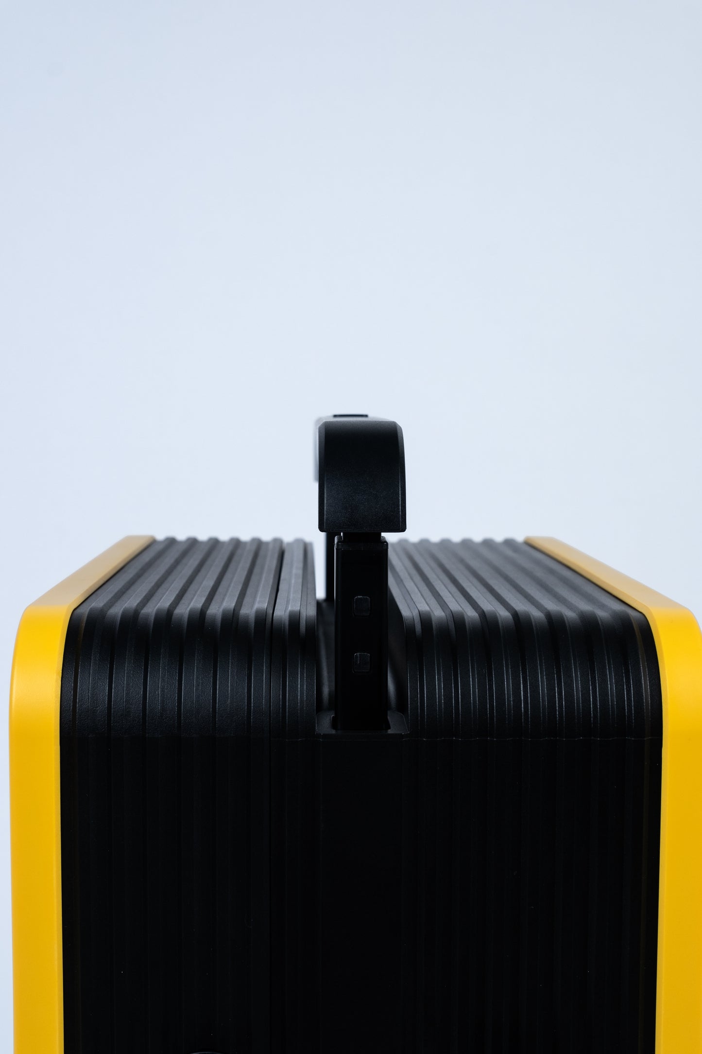 LUGGIT Premium Plus 20" Cabin 24" Check in Trolley bag Dual Tone Yellow/Black