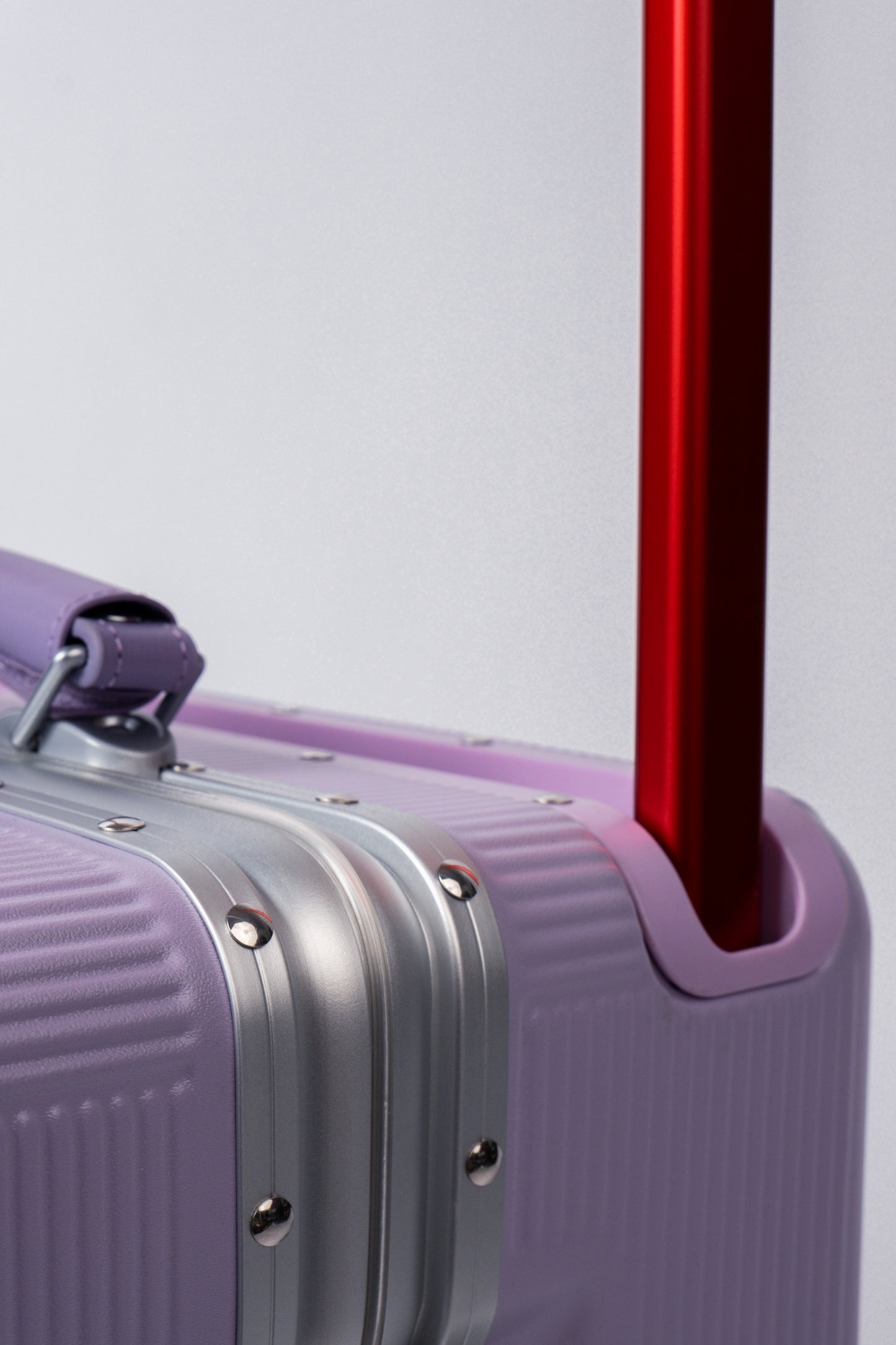 LUGGIT - Luxury 20" Cabin Travel Bag Purple