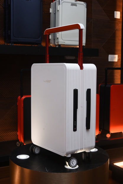 LUGGIT Premium - Cabin Travel Bag 20" White