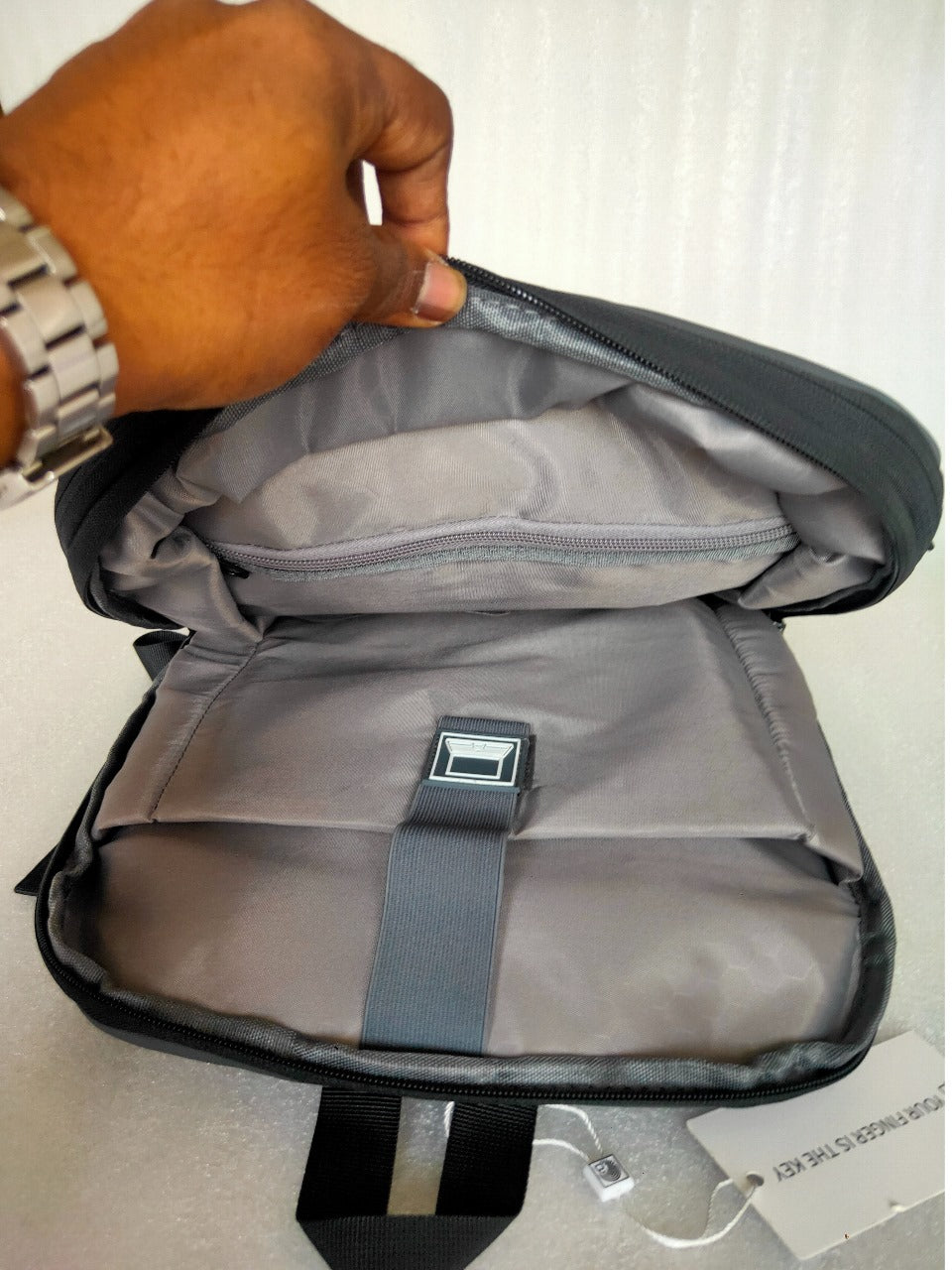LUGGIT-BioShield Lifestyle  Backpack With Advance Fingerprint-unlocking system (2421)
