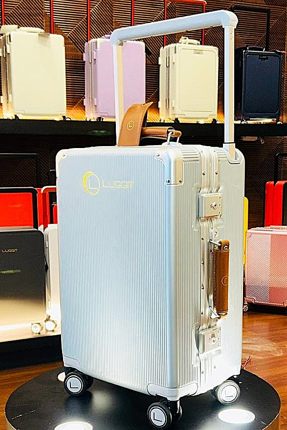 LUGGIT - Luxury Trolley bag -Silver-20"/24"