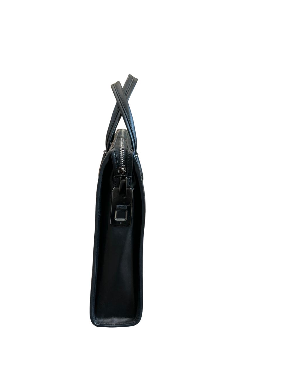 LUGGIT -Signature Shield FL2212 ADVANCE Biometric Laptop Bag
