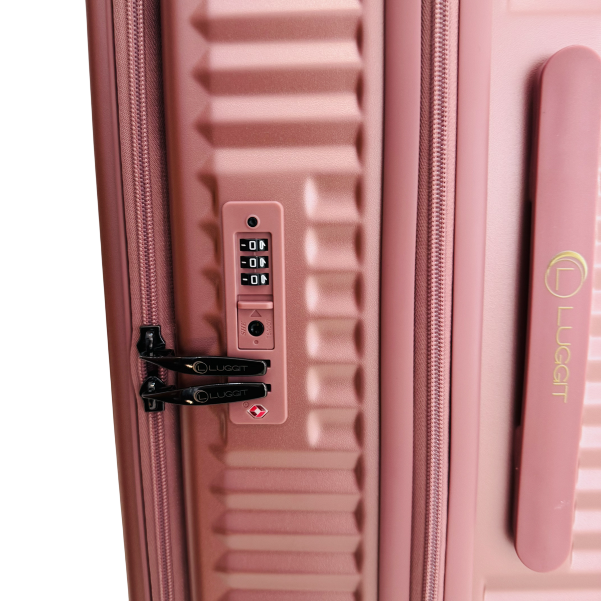 luggit TSA approved expandable suitcase
