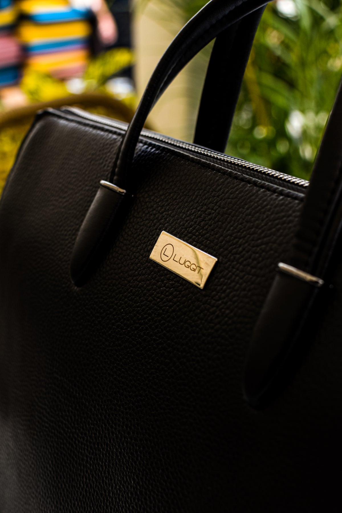 luggit mens leather office bag

