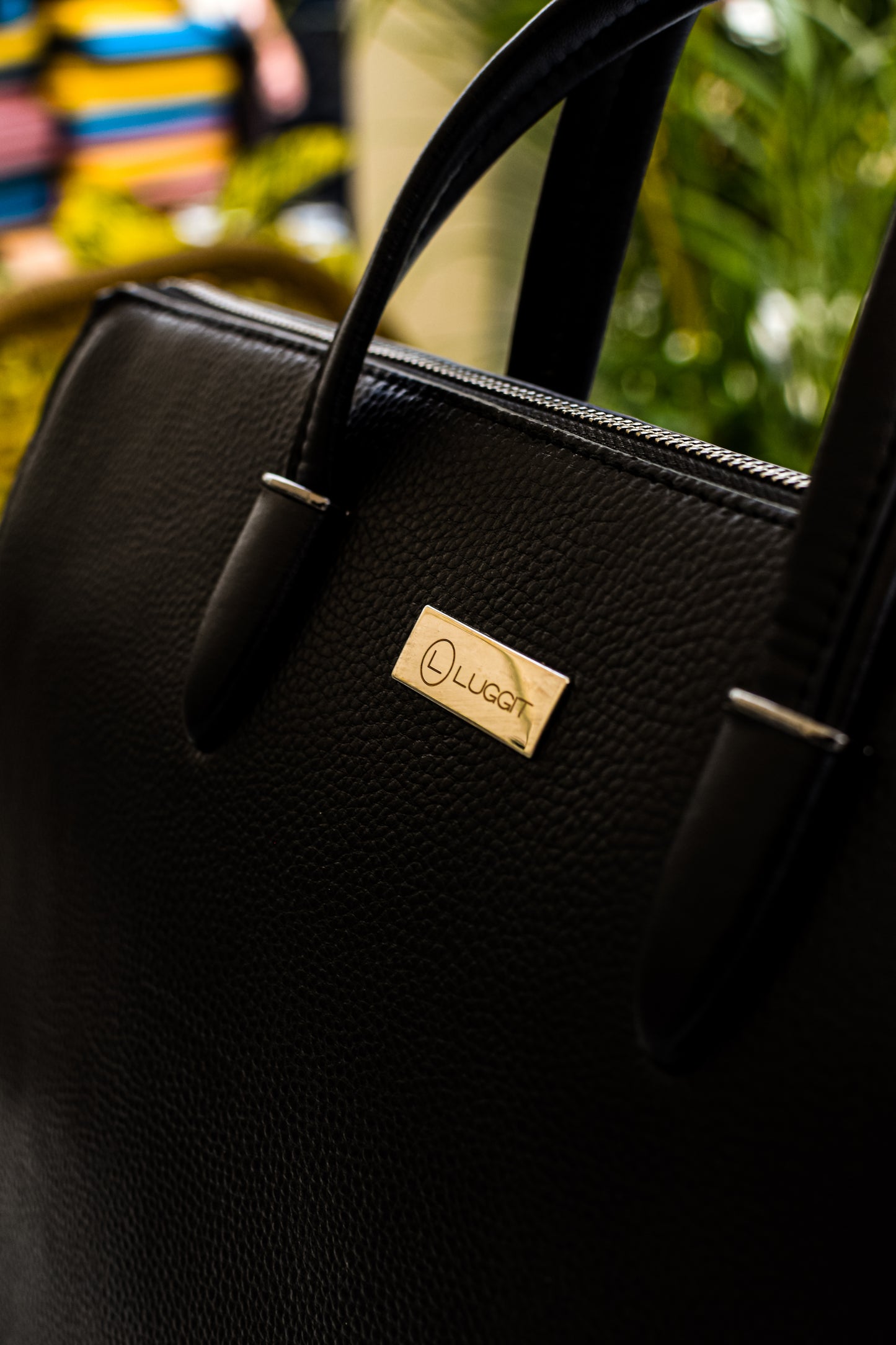 LUGGIT - Signature Shield - ADVANCE Bio-Matrices  LOCK PURE LEATHER MULTI STYLE AND MULTI PURPOSE BAG