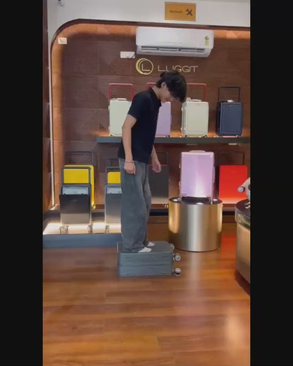 LUGGIT Premium Plus 20" Cabin & 24" Check in Luggage set of 2 Pc Dual Tone Yellow/Black