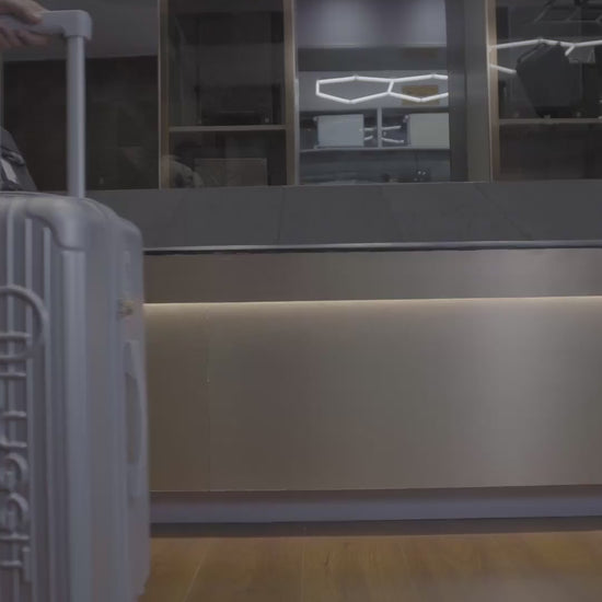 luggit cdg travel bag