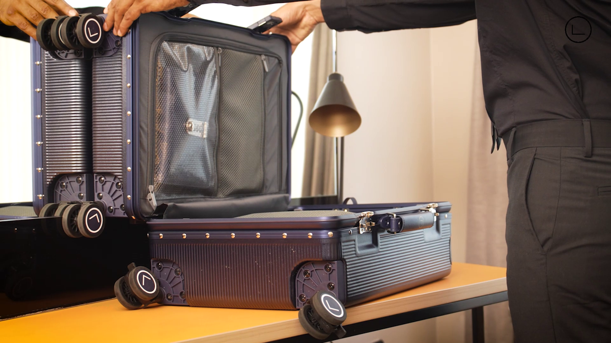 LUGGIT Executive Plus - Cabin Trolley bag Front open- Navy