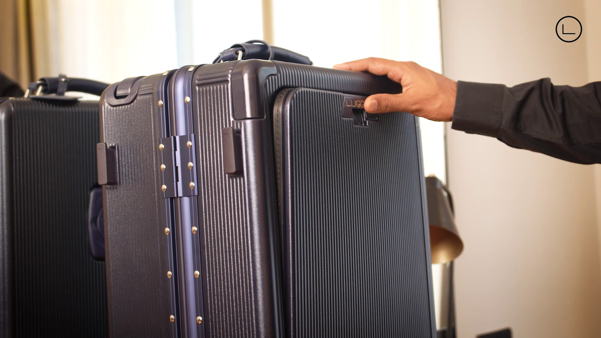 LUGGIT Executive Plus - Cabin Trolley bag Front open- Navy