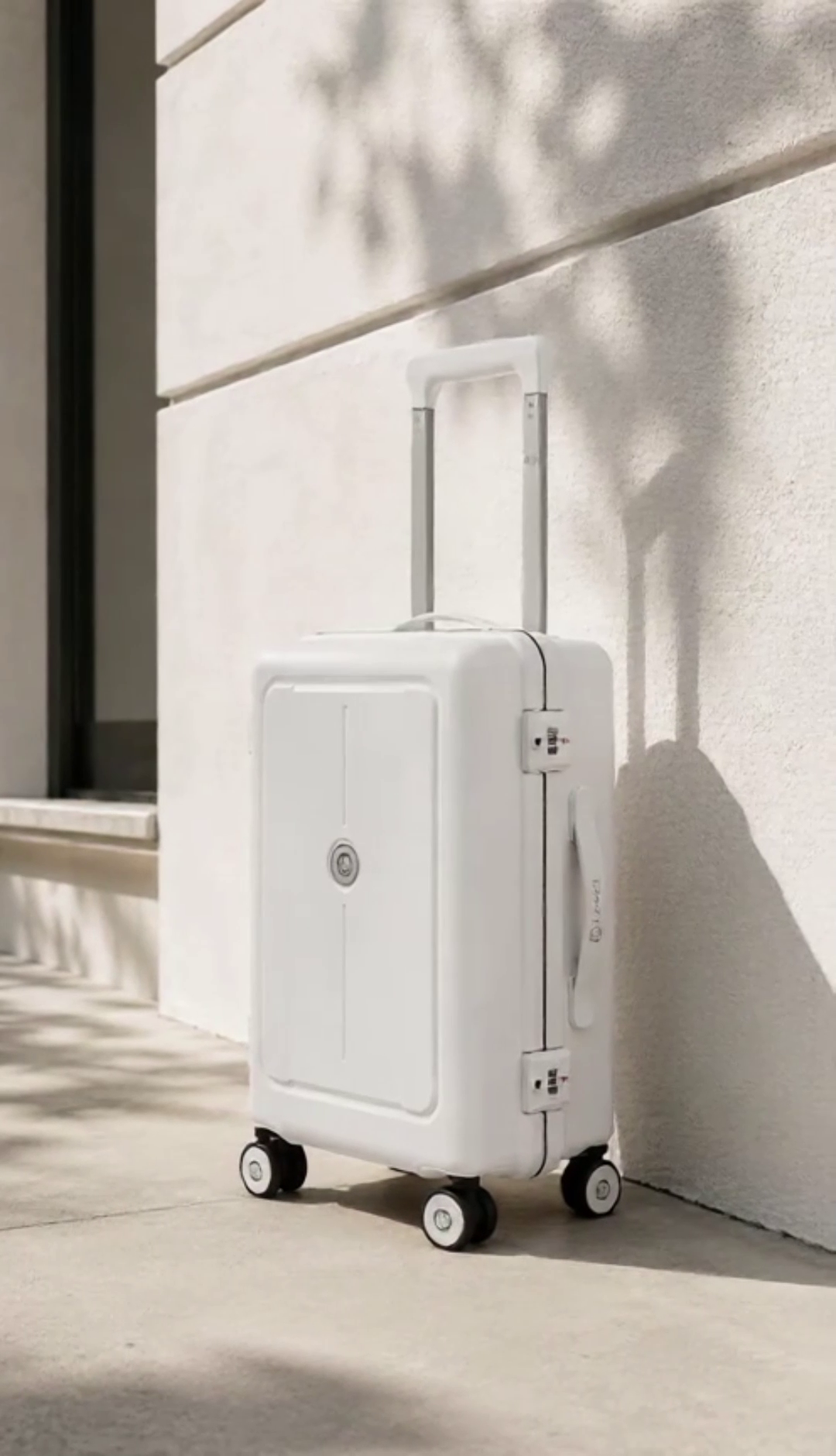 LUGGIT Tokyo Zipperless Premium Polypropylene Small Medium Large Travel Trolley Bag ,TSA Lock,white