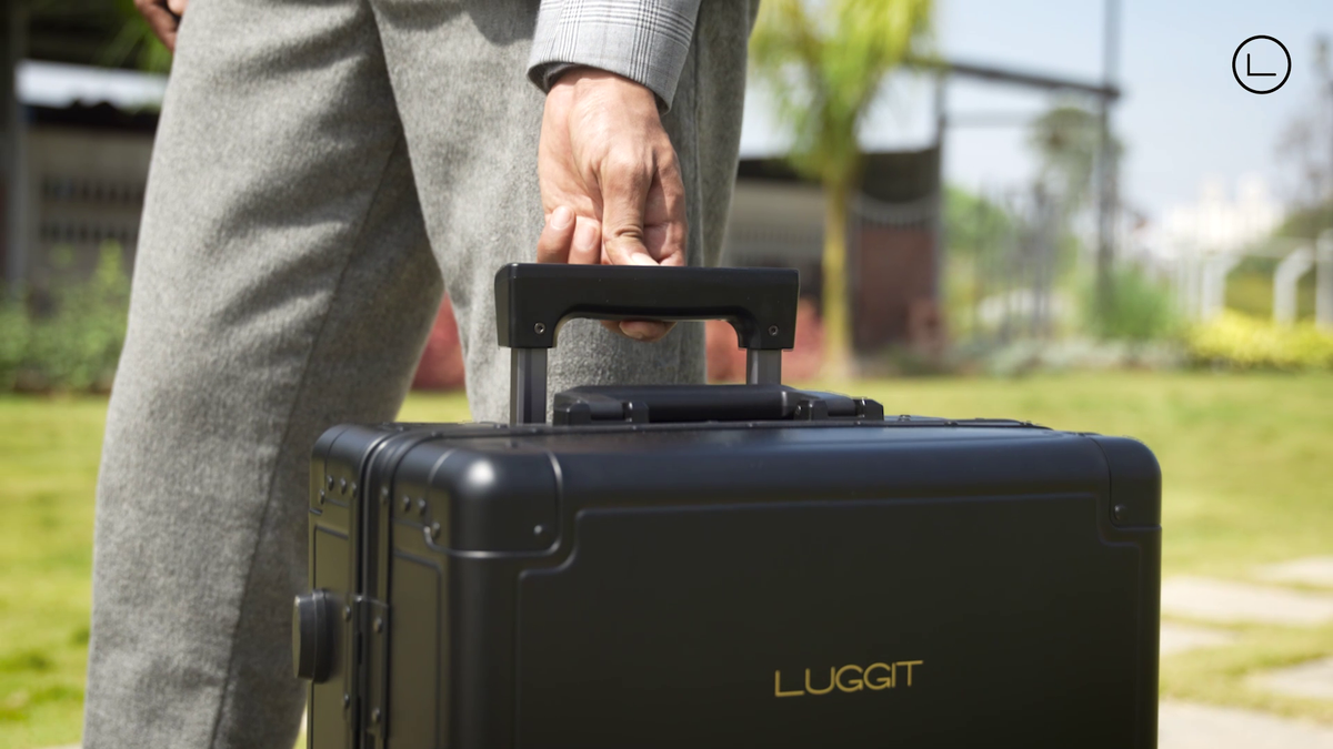 LUGGIT  Earth Circle High end  Cabin Trolley Bag, Full Aluminium  Body,Black