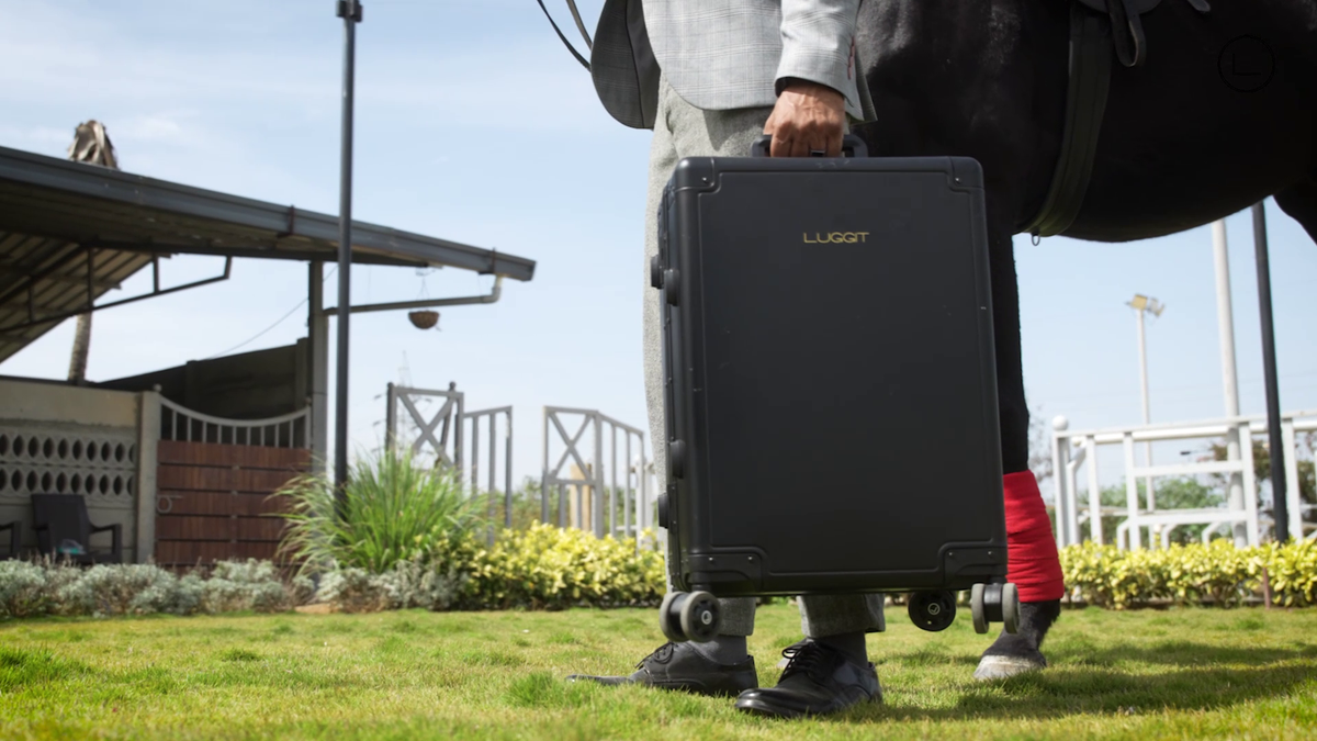 LUGGIT  Earth Circle High end  Cabin Trolley Bag, Full Aluminium  Body,Black