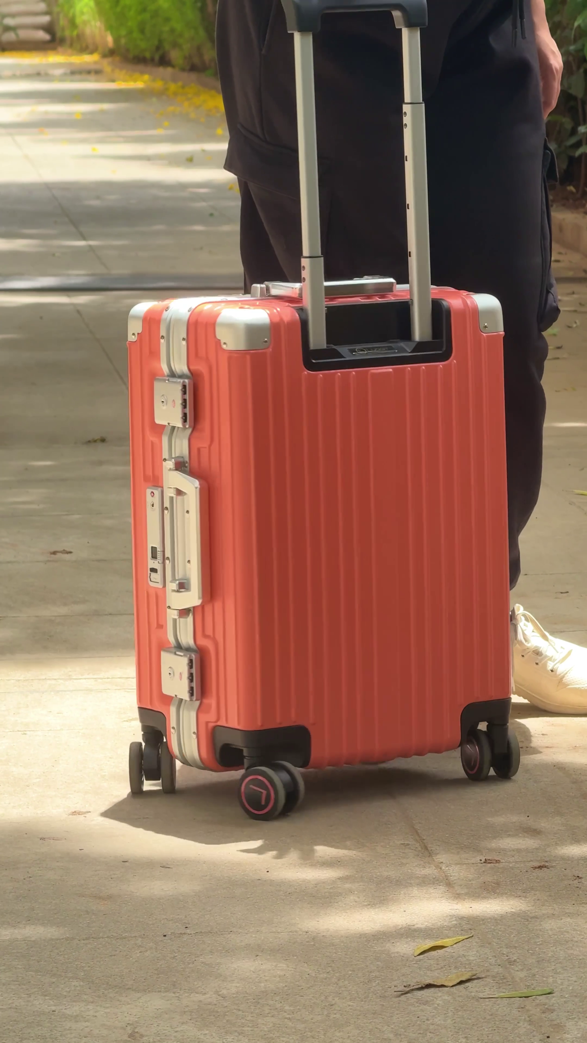 LUGGIT Smart Pro Max Fingerprint Cabin & Check in Trolley bag set of 2, Coral Gold